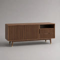 Mobile TV rettangolare in legno con 2 ante, 4 cassetti e vano aperto, marrone noce e ottone, 160 × 40 × 75 cm