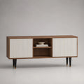Mobile basso porta TV rettangolare in MDF e metallo con 2 ante scanalate e vano aperto, bianco e noce, 160 x 40 x 75 cm
